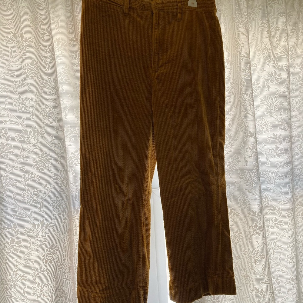 Madewell slim Emmett wide leg cropped corduroys size 31